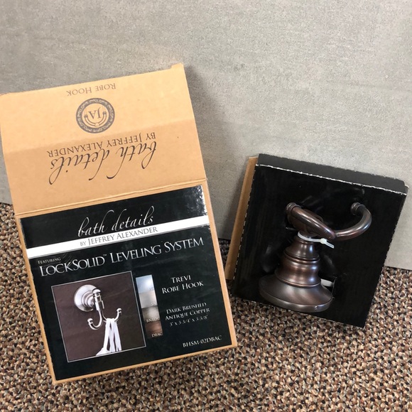 🌺Dark Brushed Antique Copper Robe Hook. BNWB - Picture 1 of 6